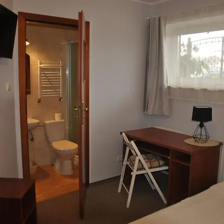 홈스테이 Nad Morzem Chlapowo