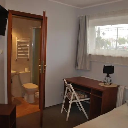 Nad Morzem Chlapowo 홈스테이 Władysławowo